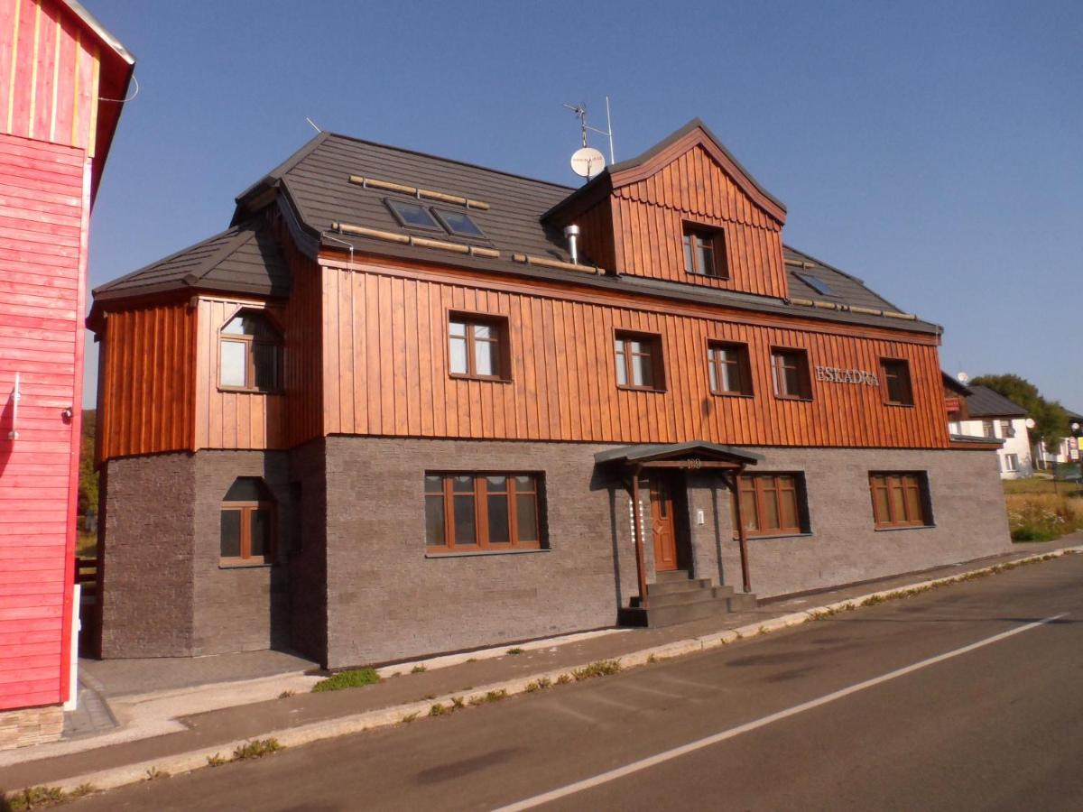 Apartman Eskadra 02 Horní Malá Úpa Eksteriør billede